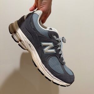 Men's New Balance 2002R Grey Size 12